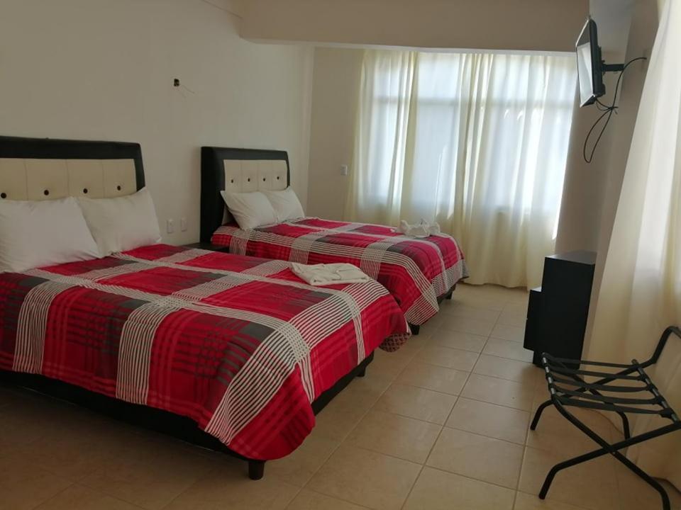 Hotel Real Doxey Tlaxcoapan ภายนอก รูปภาพ